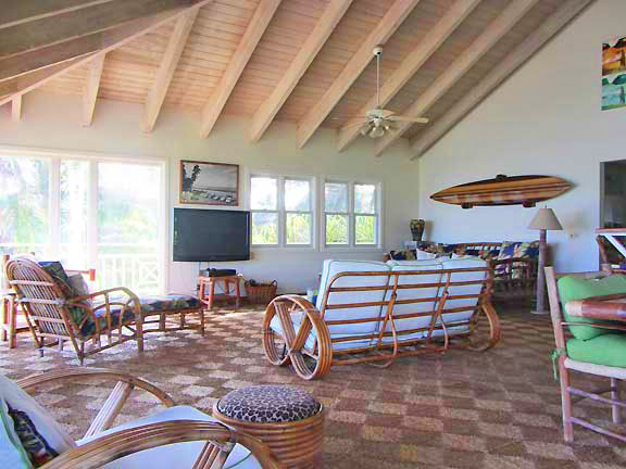 Windsurfing vacation rental cottage in Spreckelsville Maui