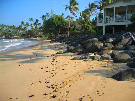 Windsurfing vacation rental cottage Paia Spreckelsville